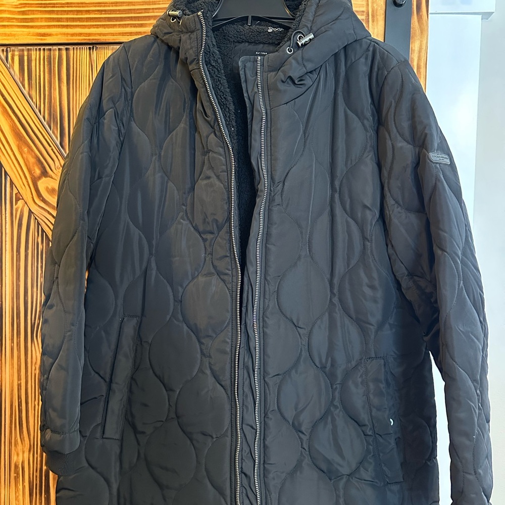 Lucky Brand Women’s Black Quilted Puffer Jacket